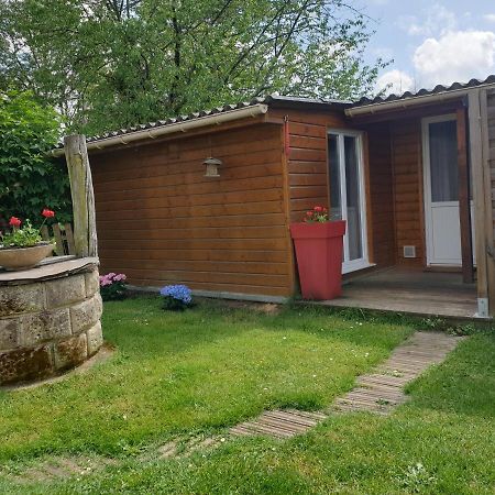 Petit Sejour En Chalet Crecy-la-Chapelle Exterior photo
