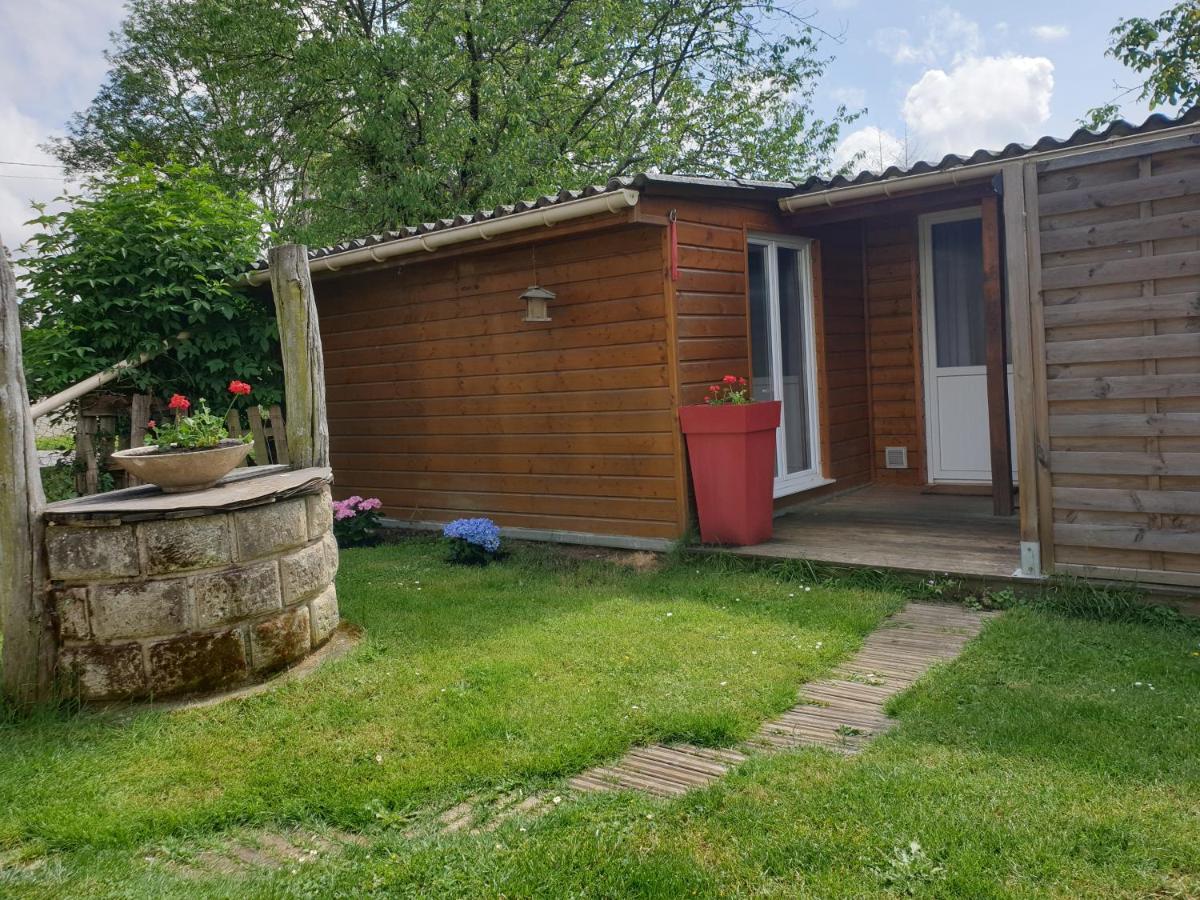 Petit Sejour En Chalet Crecy-la-Chapelle Exterior photo